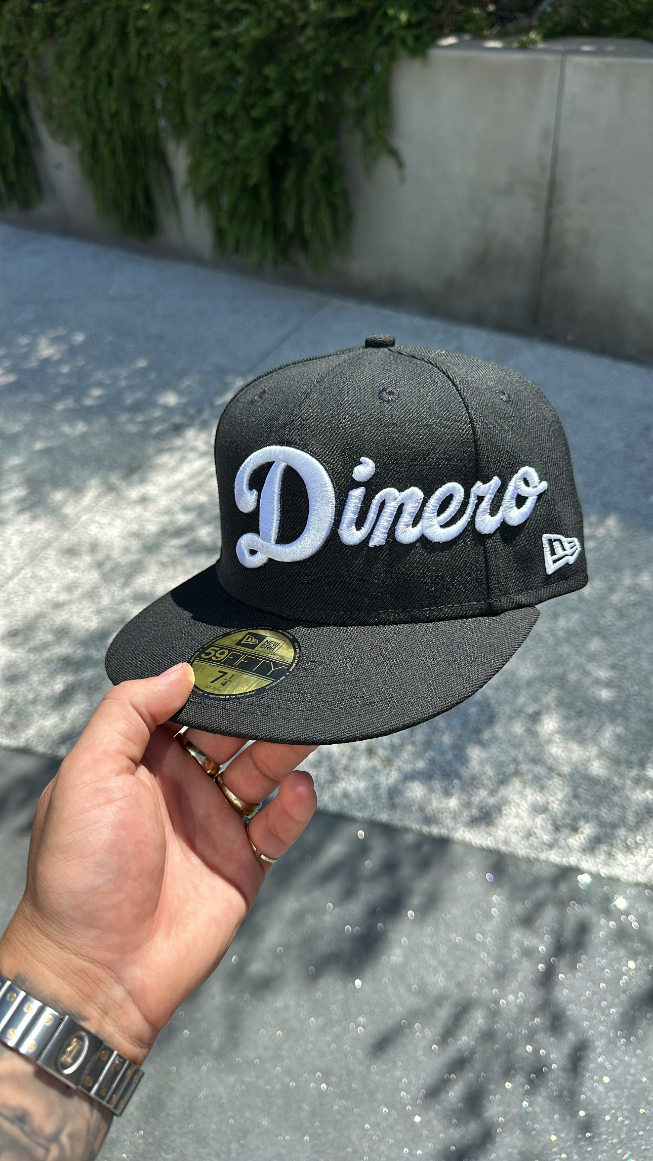 New Era Dinero Fitted Cap: Black